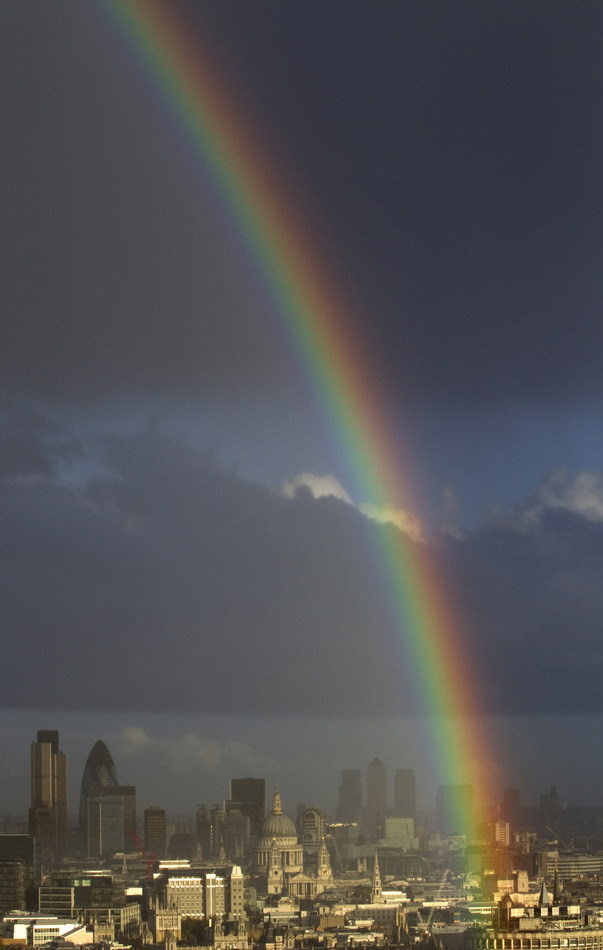 行色频道 大片 旅行 惊鸿一瞥:伦敦上空绝美彩虹(2) 2011-11-11 jesse